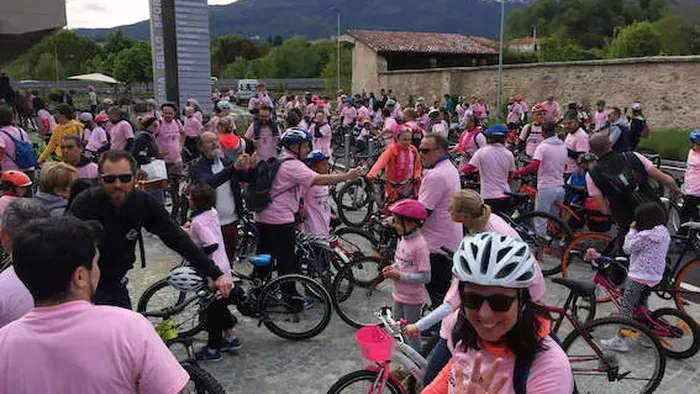 Torna la Pedalata in Rosa. Appuntamento domenica 15 maggio - Attualità