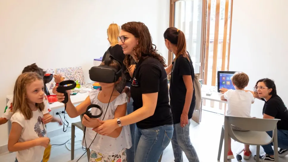 Un laboratorio di robotica a Cascina Oremo Un laboratorio di robotica a Cascina Oremo