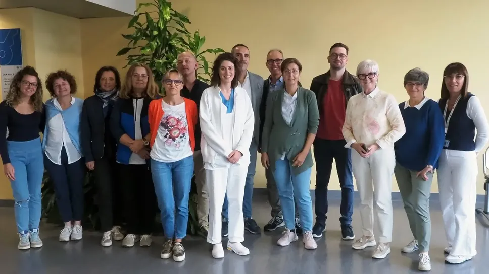 La delegazione di Imola in visita all’ospedale La delegazione di Imola in visita all’ospedale