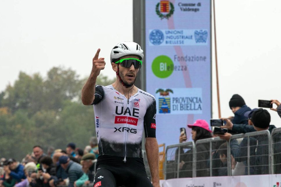 Adam Yates