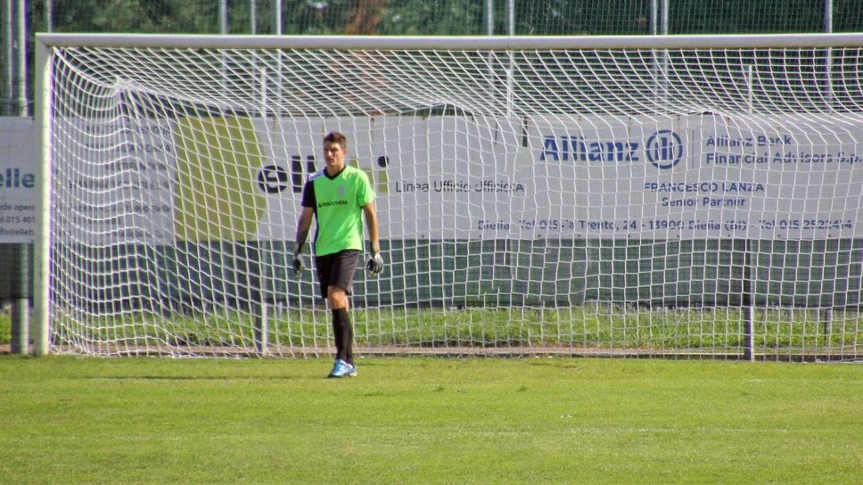 Il portiere Andrea Nelva Pasqual