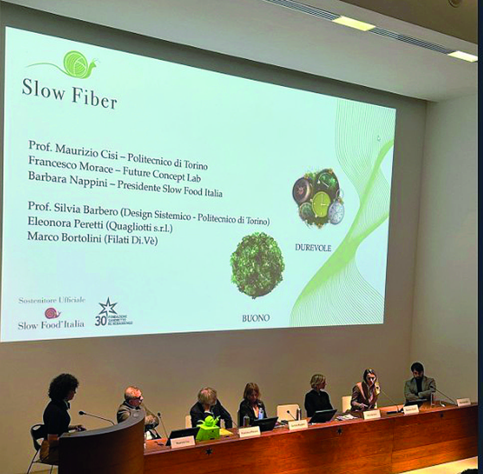 Un momento del convegno: il tavolo dei relatori