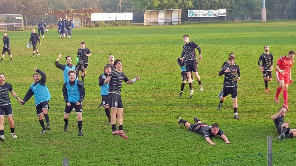 La gioia dei giocatori della Valle Cervo Andorno