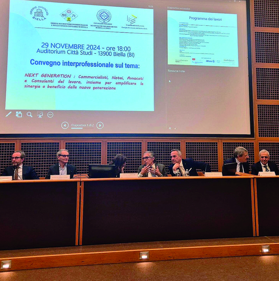 Il tavolo dei relatori all’ultimo convegno   dei commercialisti