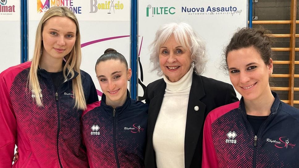 Tatiana Shpilevaya con l’atleta Giulia Sapino e con le tecniche Mariia Nikitchuk e Arianna Prete