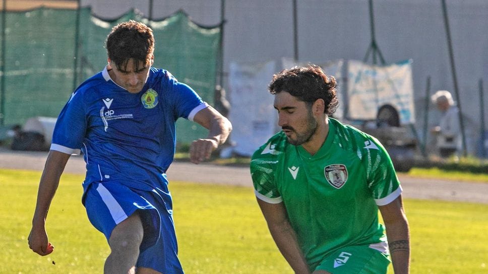 Simone Gila del Città di Cossato e il partente Luca Pasinato della Fulgor Chiavazzese Ronco Valdengo