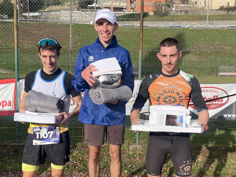 Podio maschile small