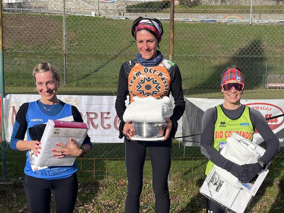 Podio femminile small