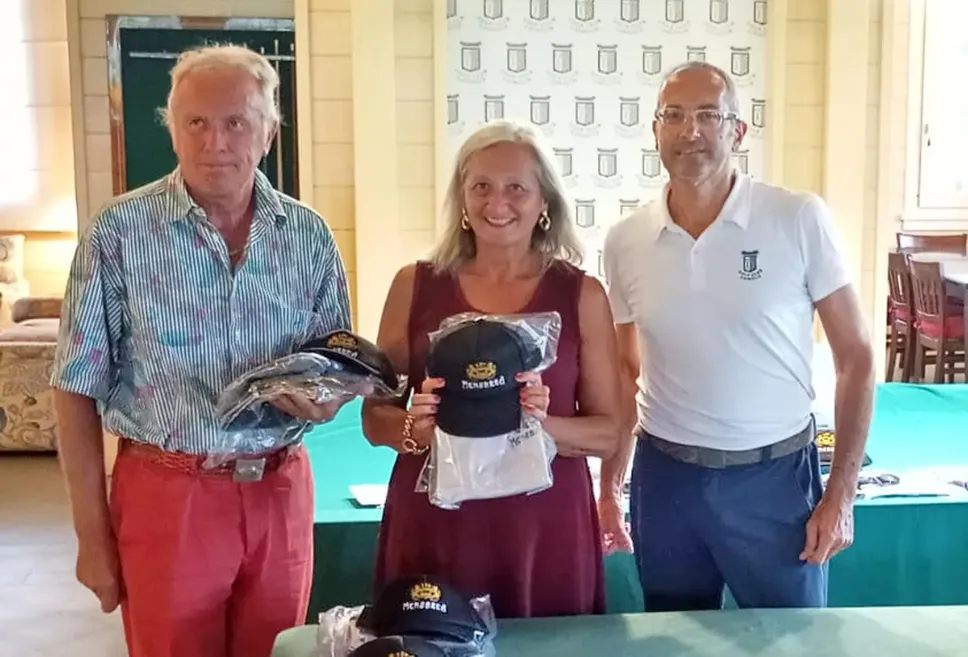 La premiazione della prima coppia netta alla Coppa Menabrea