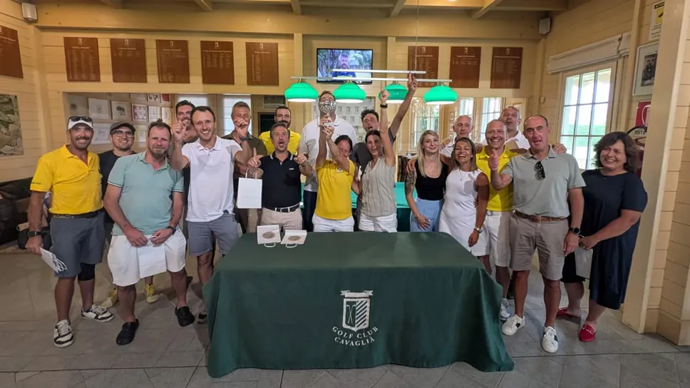 La premiazione dei “GiovanI”