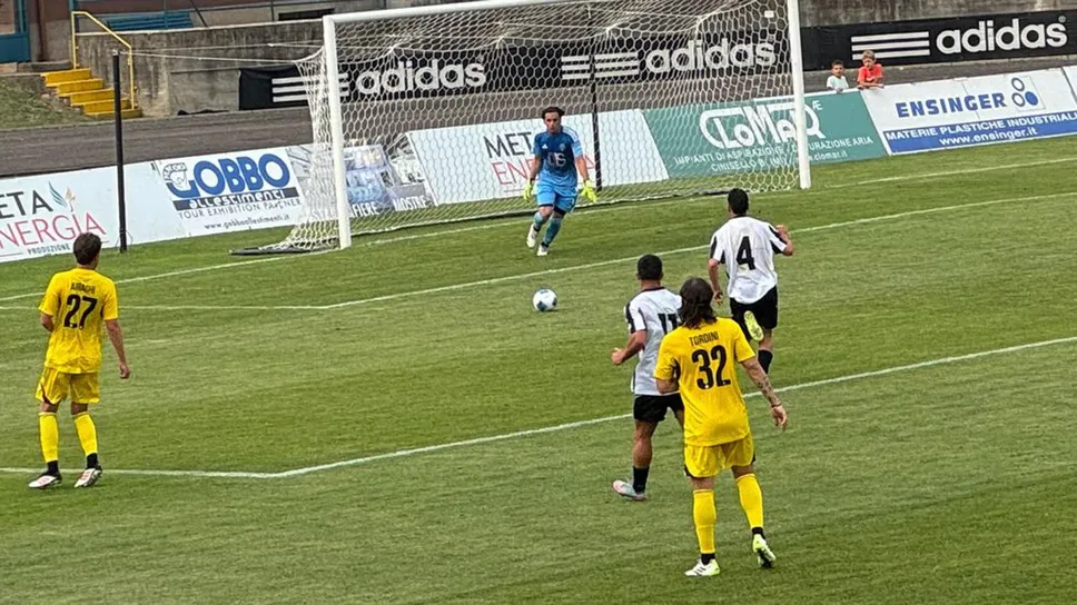 Un momento dell’ultimo incontro amichevole a Castellanza Un momento dell’ultimo incontro amichevole a Castellanza
