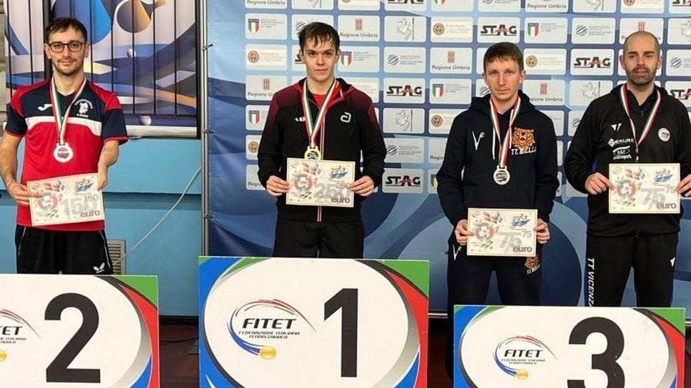 Il coach del TT Biella Sergei Mokropolov (terzo da sinistra)