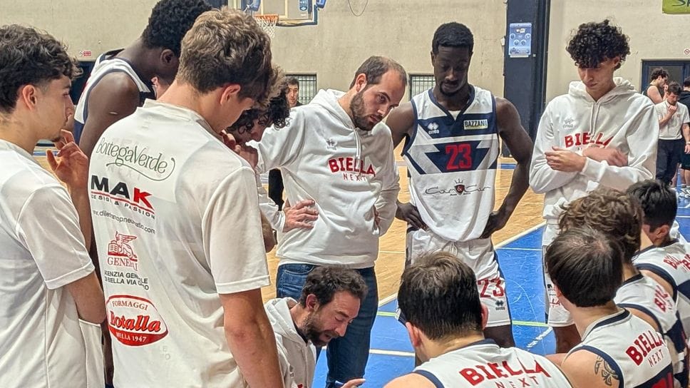 Un momento del match: time out di coach Danna