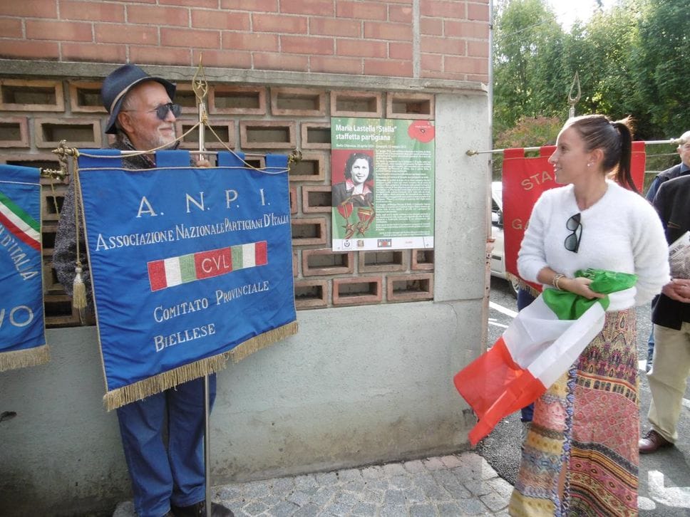 L’intitolazione delle targhe alle due staffette partigiane