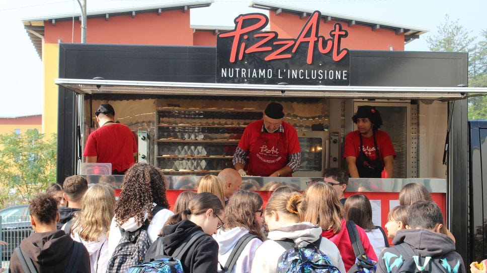 Liceo del Cossatese e PizzAutoBus: vince l’inclusione