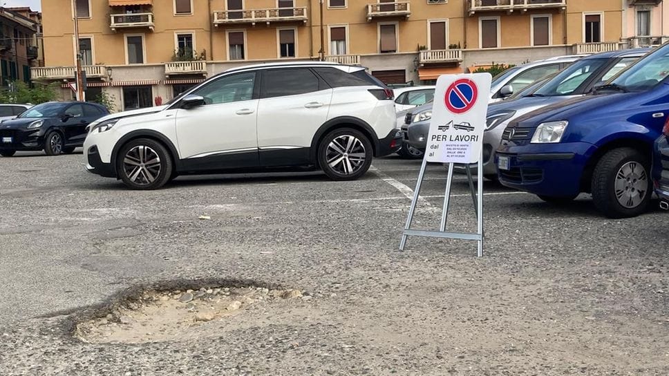 Chiude tre giorni il parcheggio di via Arnulfo