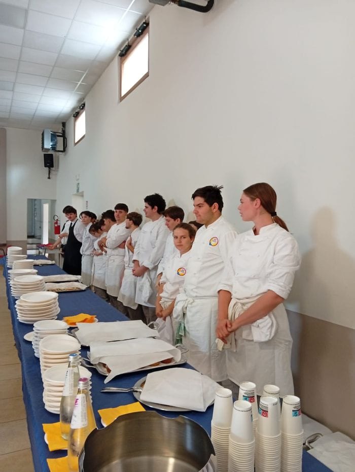 Dall’inaugurazione del campetto alle borse di studio per i ragazzi