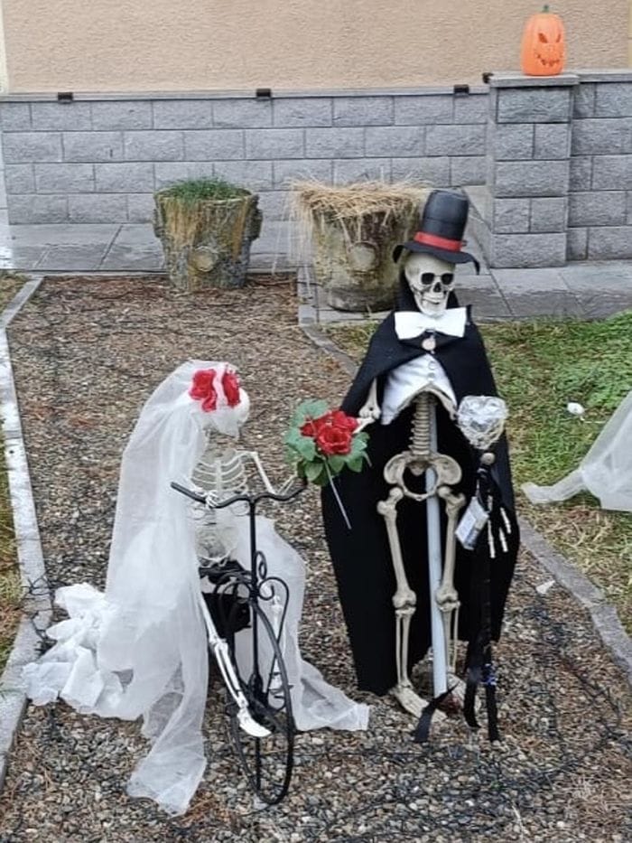 Effetto Halloween, un giardino spettacolare a Castelletto Cervo. Fotogallery