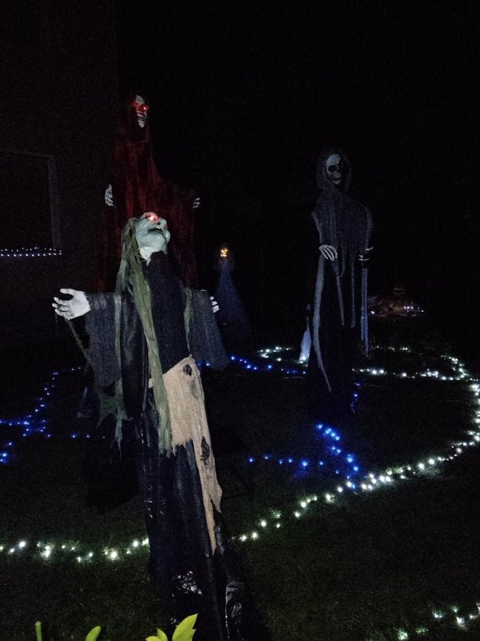 Effetto Halloween, un giardino spettacolare a Castelletto Cervo. Fotogallery