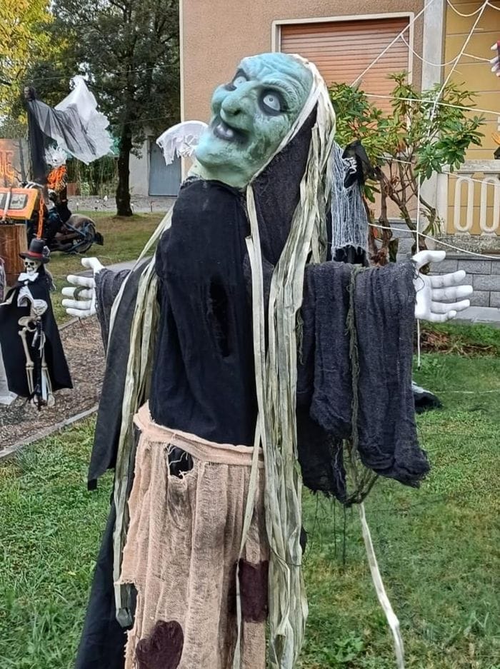 Effetto Halloween, un giardino spettacolare a Castelletto Cervo. Fotogallery
