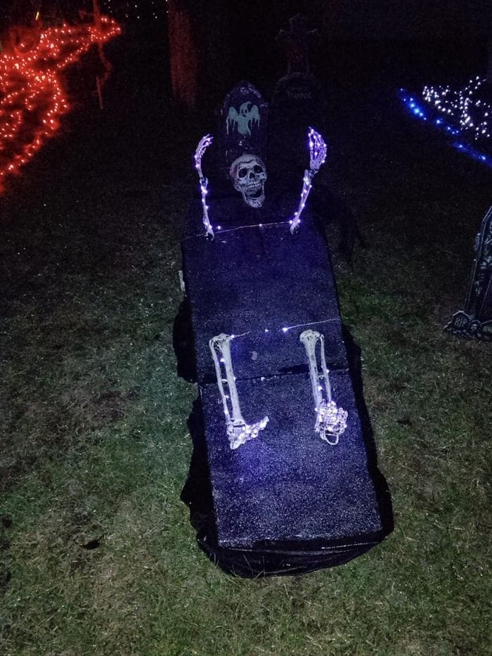 Effetto Halloween, un giardino spettacolare a Castelletto Cervo. Fotogallery
