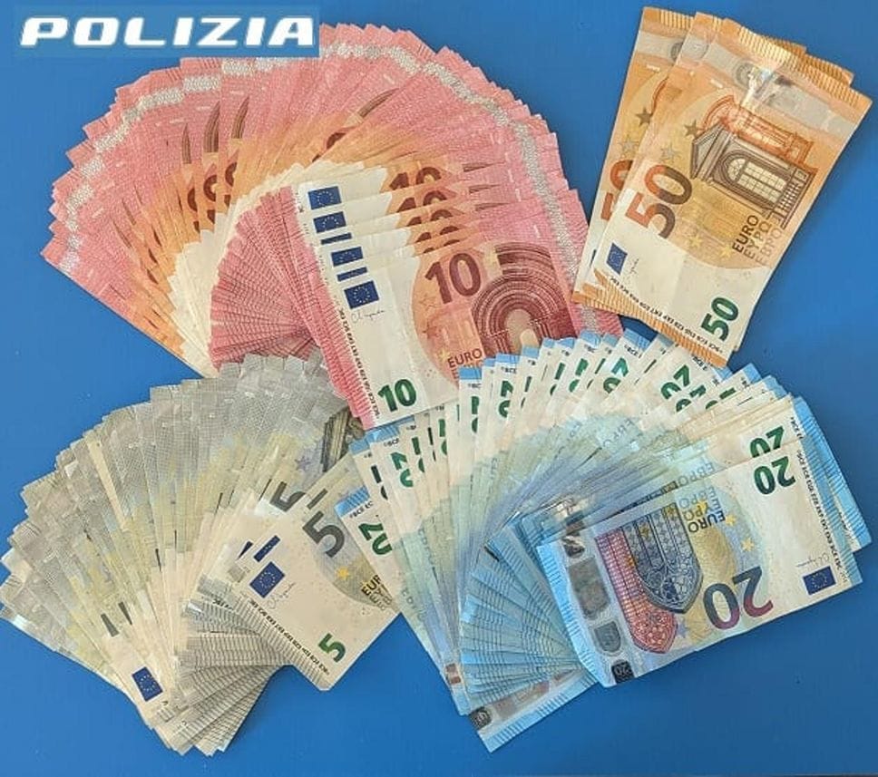 Truffe agli anziani e furti nei supermercati: tre arresti della polizia