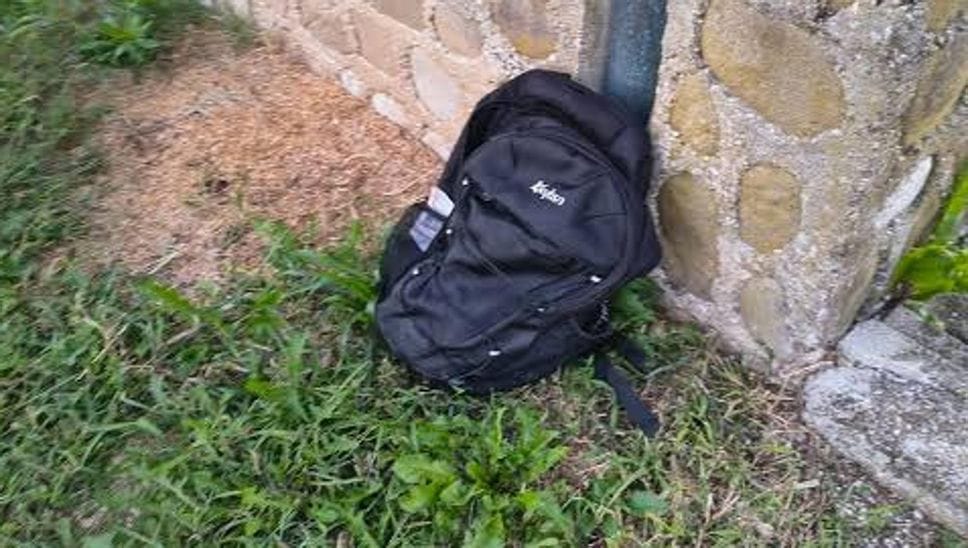 Ritrovato uno zaino in piazza Curiel