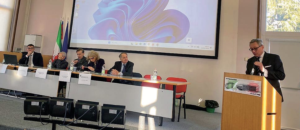 Il tavolo dei relatori durante il saluto del sindaco di Biella Marzio Olivero