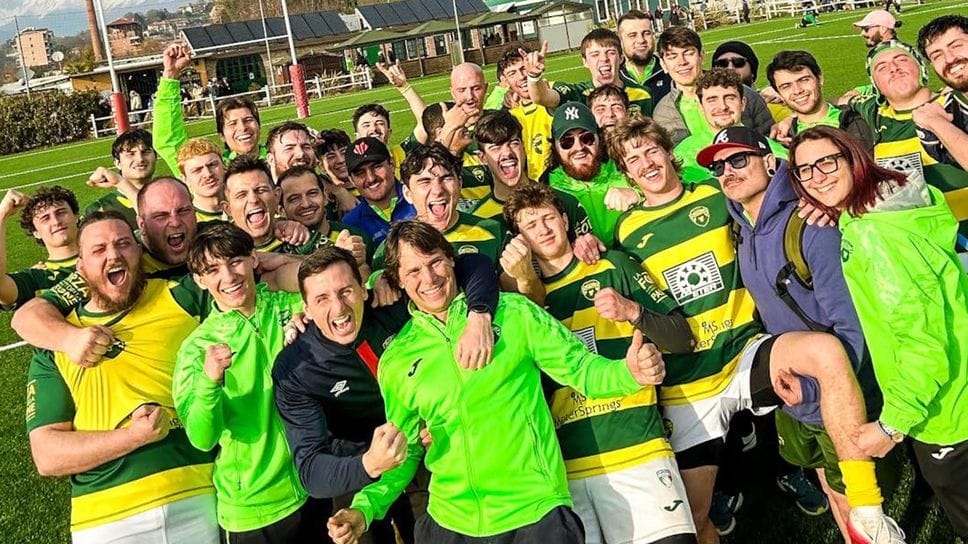 La gioia degli atleti gialloverdi a fine partita