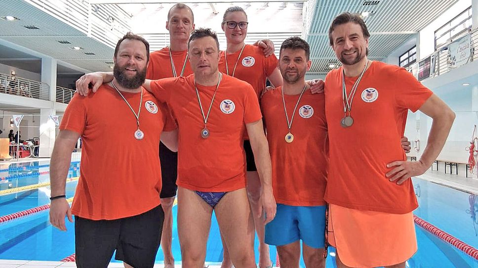 Atleti e tecnici dello Sport club Pralino a Sondrio