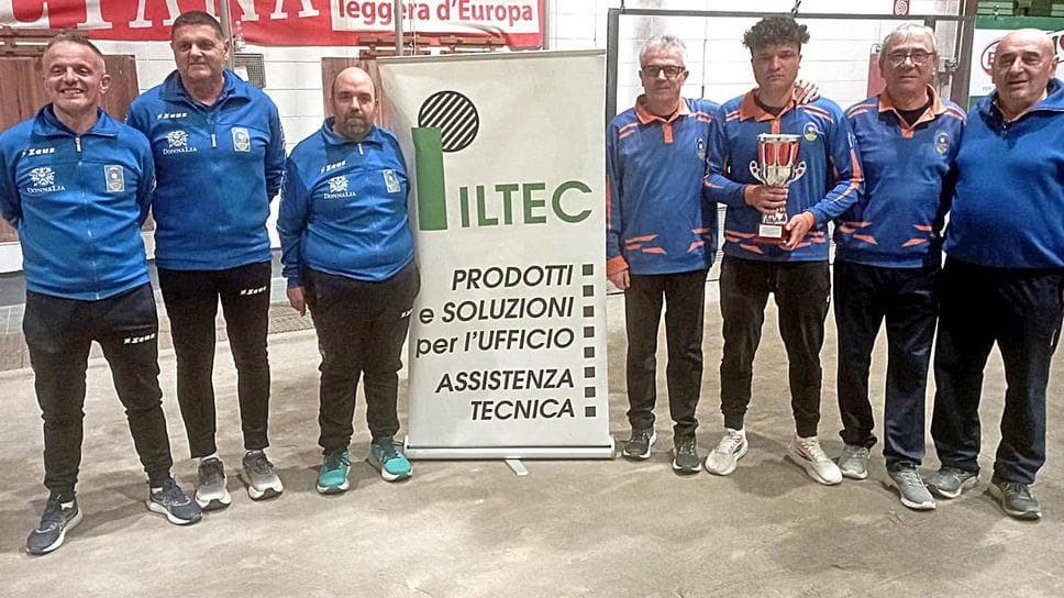Le due squadre finaliste alla Coppa Iltec organizzato dalla Valle Elvo