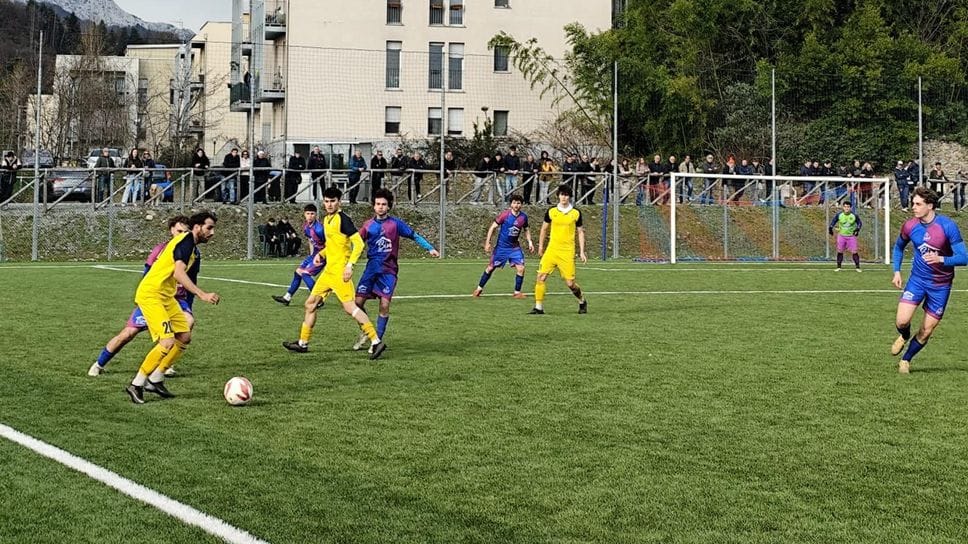 Fcrv cede alla capolista, Ceversama pareggia in casa