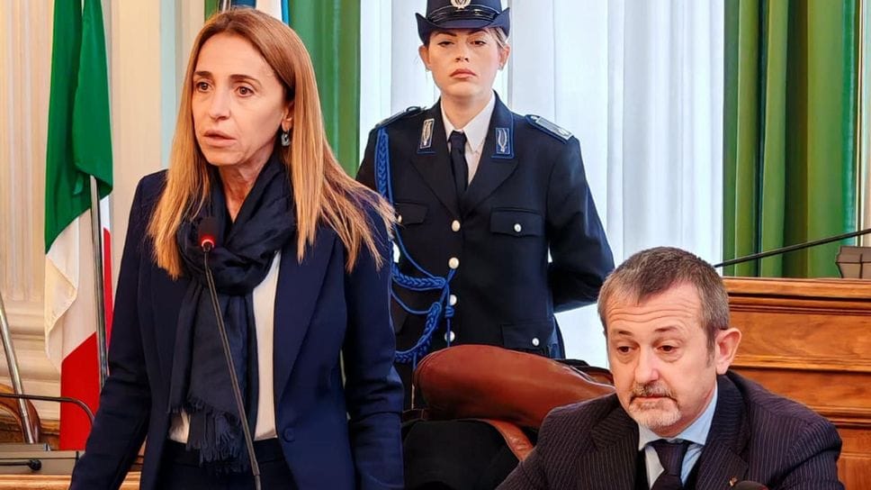 Caso-bisteccheria, le mezze dimissioni di Chiorino