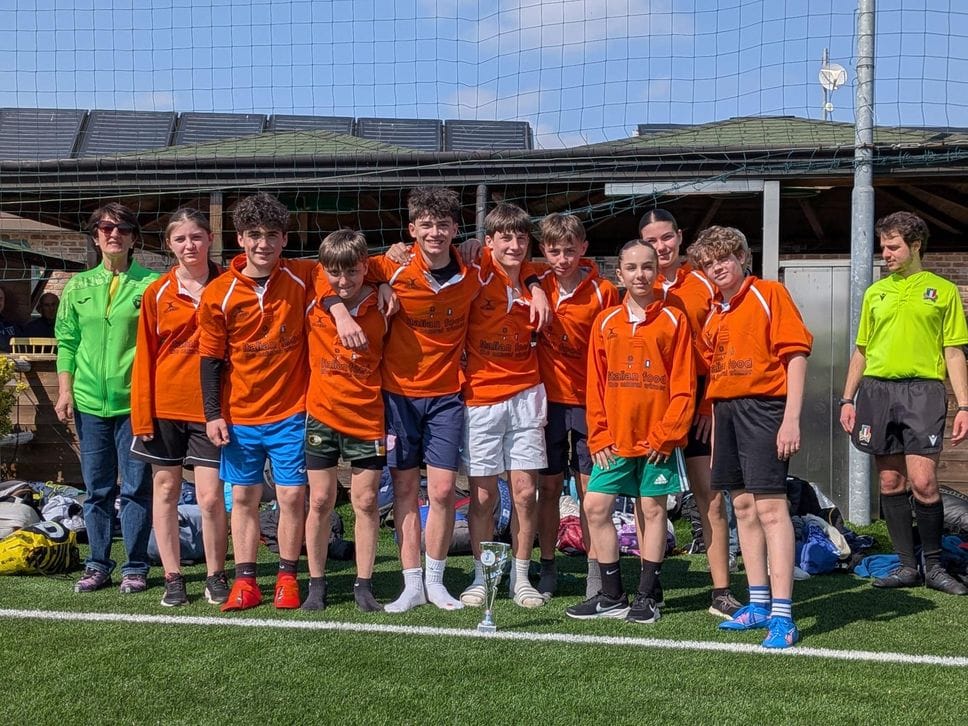 In 250 per i nuovi giochi della gioventù di Tag Rugby- Tutte le fotografie