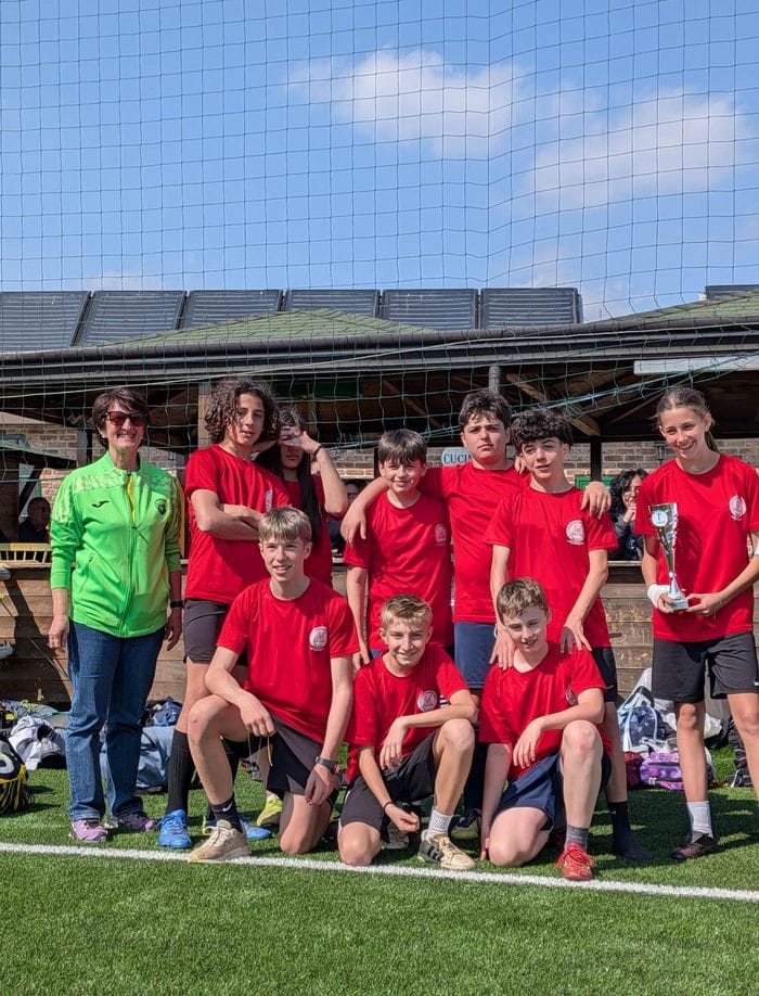 In 250 per i nuovi giochi della gioventù di Tag Rugby- Tutte le fotografie