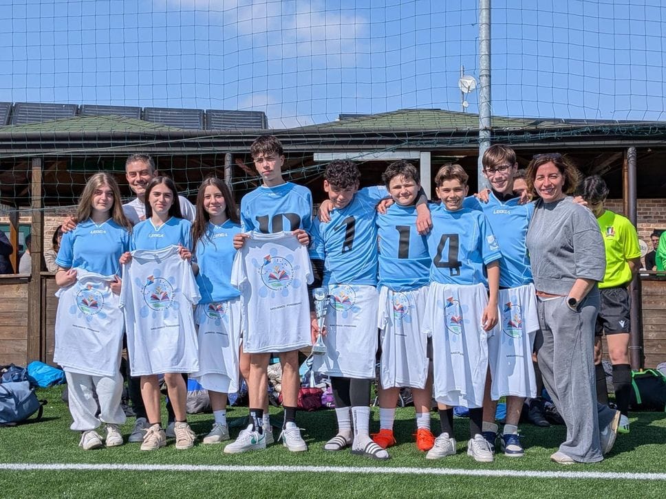 In 250 per i nuovi giochi della gioventù di Tag Rugby- Tutte le fotografie