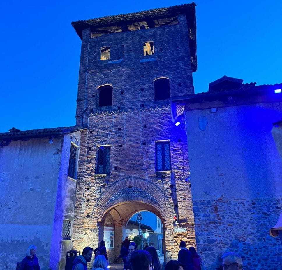 I fumetti accendono i riflettori blu sul Ricetto per la Giornata dell’autismo