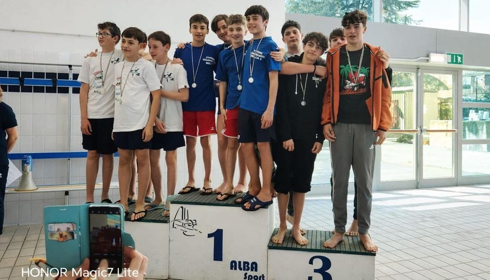 Biella 3 si qualifica alle finali nazionali dei giochi della Gioventù di nuoto  