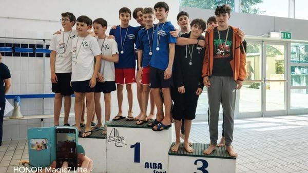 Biella 3 si qualifica alle finali nazionali dei giochi della Gioventù di nuoto  