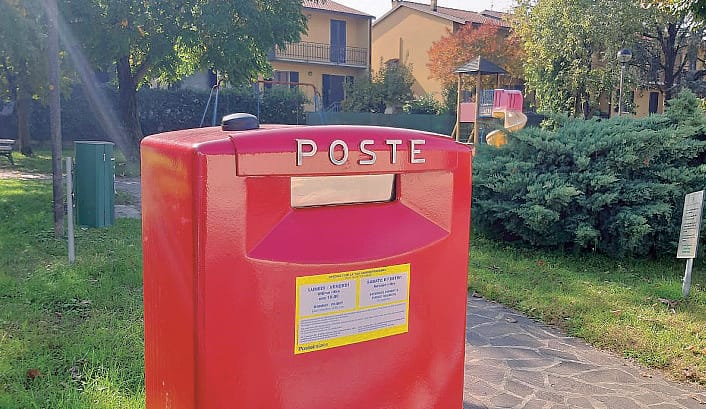Le cassette postali  avvisano quando sono da svuotare