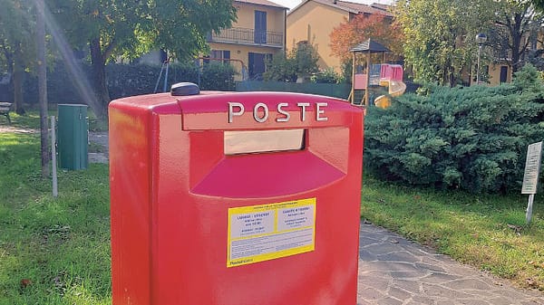 Le cassette postali  avvisano quando sono da svuotare