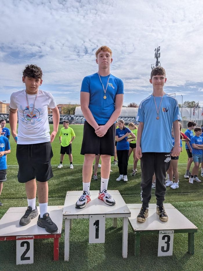 In 450 allo stadio Pozzo Lamarmora  per i giochi della gioventù di atletica  