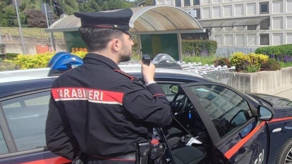 Si rifiuta di sottoporsi ai test tossicologico ed etilometrico alla guida