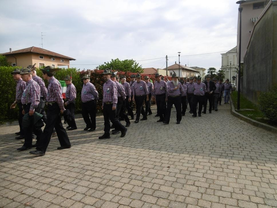 La festa del 90° degli alpini di Cerrione, Vergnasco e Magnonevolo