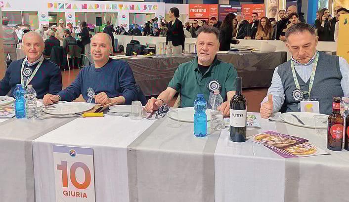 Mondiali di pizza: Massimo Parente giudice a Parma    