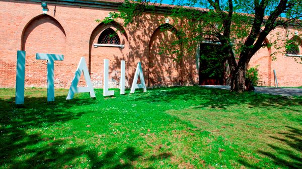 Biennale, Zegna main sponsor  nel Padiglione Italia con Camoni