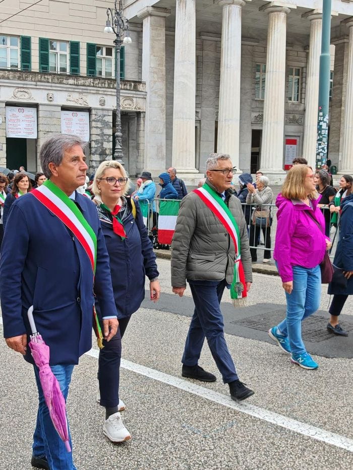 Gli alpini biellesi hanno sfilato all’Adunata di Genova. Fotogallery