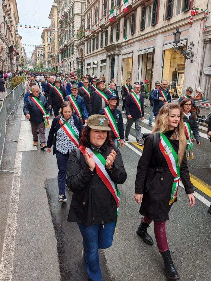 Gli alpini biellesi hanno sfilato all’Adunata di Genova. Fotogallery