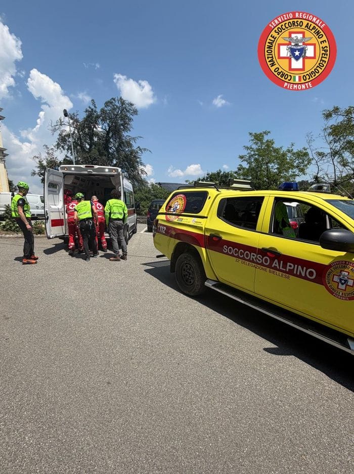 Scivola e finisce nel torrente: recuperata dal soccorso alpino