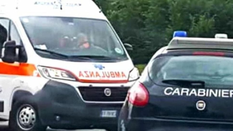 Auto si ribalta a Quaregna Cerreto, ferita una donna
